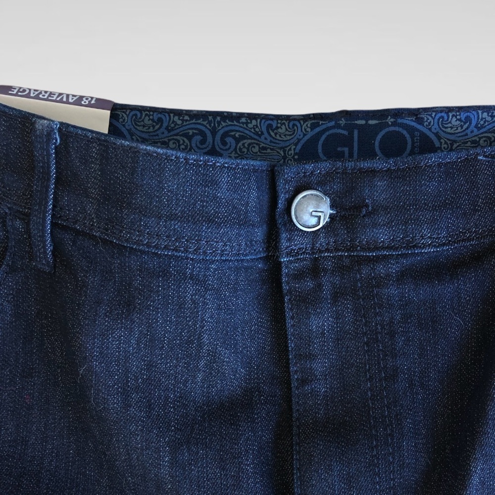 Gloria Vanderbilt Jeans - Picture 5 of 7